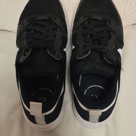 Nike Court Vision Alta Black White Sneakers Tennis shoes Women's 6.5 Classic - Picture 8 of 11